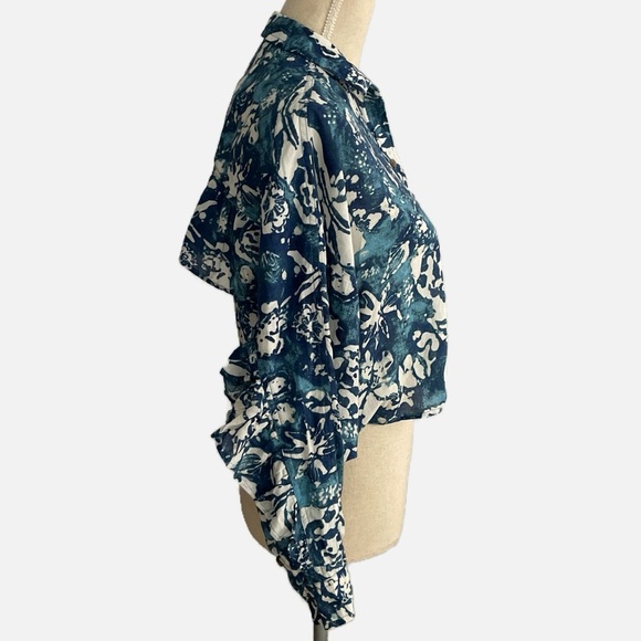 Pilcro Anthropologie Cropped Batwing Blouse XXS Oversized Ruffle Batik Blue - Picture 7 of 16